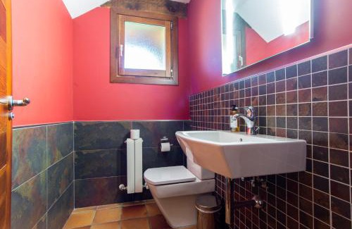 Ortigosa del Monte House | Casa rural La Venta Vieja I by CABANA Rentals