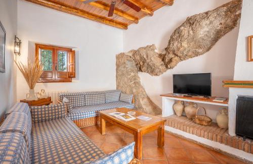 La Zubia House | Casa Rural La Roca