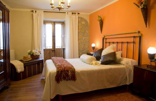 Amescoa Baja House | Casa Rural Lazkano en Sierra de Urbasa