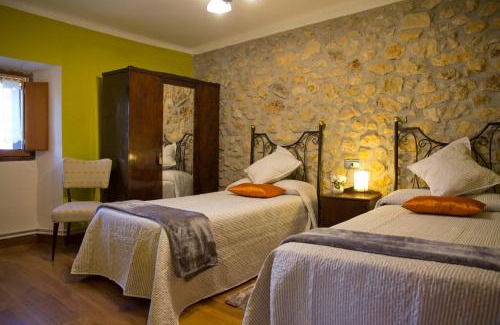 Amescoa Baja House | Casa Rural Lazkano en Sierra de Urbasa