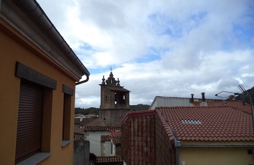 Valdesangil Cottage | Casa Rural LOS Tejados Cerca de la Estacion de Esqui de La Covatilla!