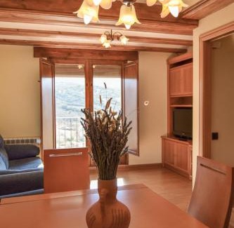 Tronchon House | Casa Rural Martín