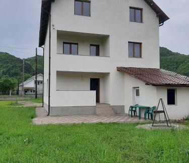 Leordina House | Casa Rus