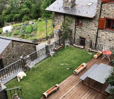 Llorts Ski Chalet | Casa Rustica Cabanes