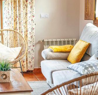 Poo House | Casa Sabina, Zona de playa y montaña