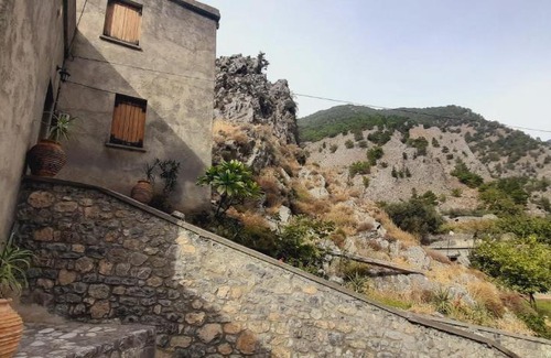 Aradena House | CASA SAMARIA'S