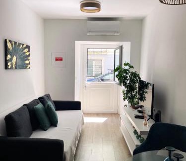 Santa Engracia Apartment | Casa Santa Clara