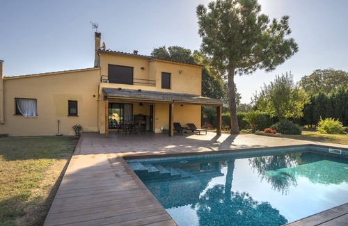 Peratallada Villa | Casa Secreto entre los Dos con piscina privada