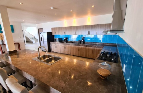 Colonia Meteorologico Bed & Breakfast | Casa Seminole with Private Chef