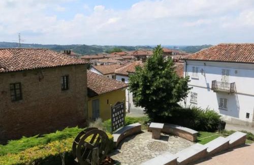 Montegrosso dʼAsti House | Casa Serra