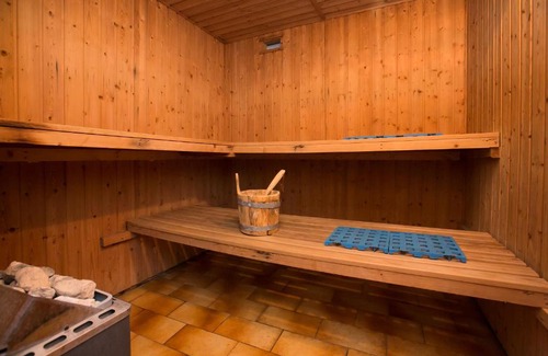 Riva San Vitale Apartment | Casa Sibylle with Sauna and Pool - Happy Rentals