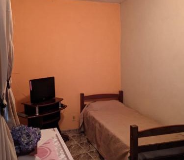 Miguel Pereira House | Casa Singela