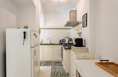 Positano City Centre House | Casa Solange: A characteristic and welcoming apartment located in the center of Positano and a few meters from the sea, with Free WI-FI.