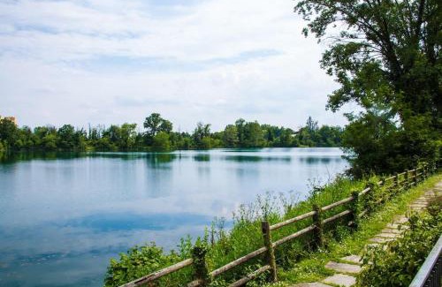 Milano San Felice Apartment | Casa su Lago Privato a due passi da Milano