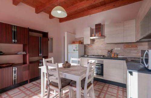 S'Archittu Apartment | Casa sul lungomare