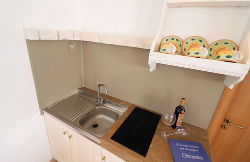 Castromediano House | Casa Sultanina Torre Santo Stefano in Otranto 3 Places