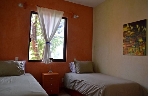 Santo Domingo House | Casa Tara / B&B Tepoztlán with mountain view