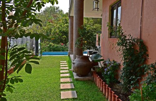 Santo Domingo House | Casa Tara con vista a las Montañas de Tepoztlán incluye desayuno de bienvenida