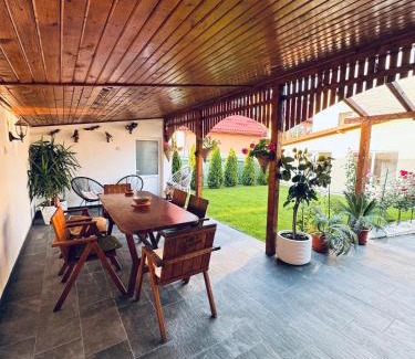 Calimanesti House | Casa Teo