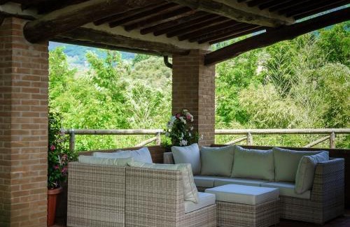Capannori Villa | Casa Tonio by Salogi Villas