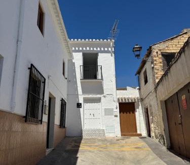 Iznajar House | Casa Trece
