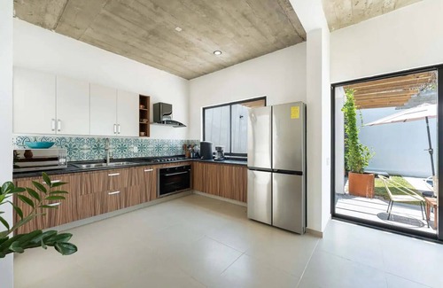 Los Tamarindos House | Casa Tres Iguanas, Gorgeous property in La Punta, Zicatela