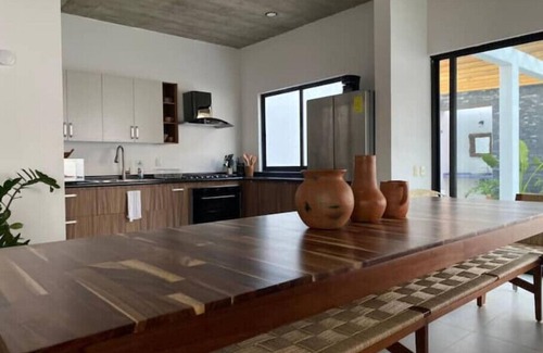 Los Tamarindos House | Casa Tres Iguanas, Gorgeous property in La Punta, Zicatela