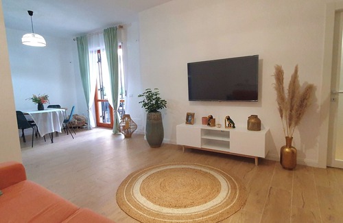 Francavilla al Mare Apartment | Casa Tucano Suite Apartmentn150 mt to the beach 40 min on car to skying resort!