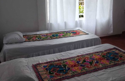 Cali Bed & Breakfast | CASA TURISTICA VALERIANA