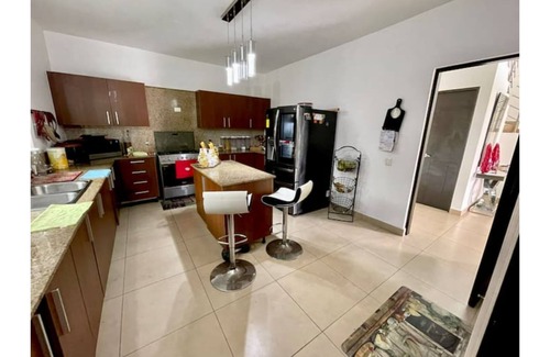 Tumba Vieja House | Casa Ubicada en el Mejor P.H De Altos De Panama