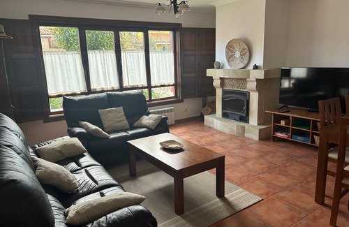 Ribadedeva House | Casa vacacional en Colombres. Ideal para familias. Se admiten mascotas