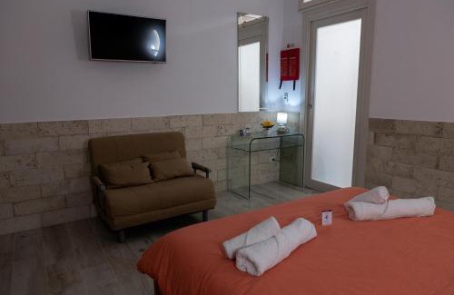 Gela House | CASA VACANZA A 2 Passi 1