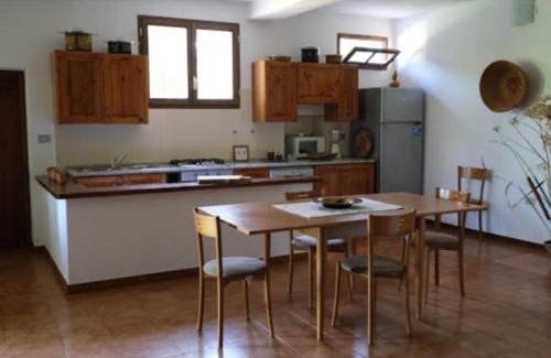 Fluminimaggiore House | Casa Vacanze il Giardino