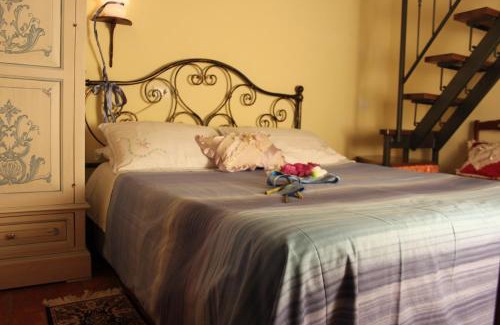 Raggiolo House | Casa Vacanze Le Antiche Pietre
