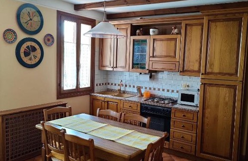 Solighetto Apartment | Casa Vacanze Monte Villa
