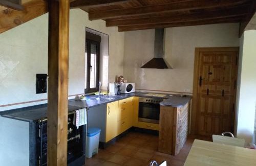 Magaz de Cepeda House | Casa Valdequiruelo