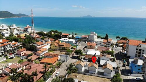 Ingleses Sul House | Casa VERDE - A 70 Metros da Areia da Praia dos Ingleses - 6 Pessoas