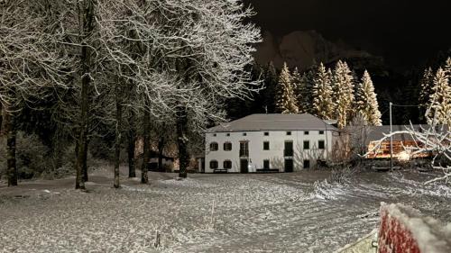 San Nicolo di Comelico Villa | Casa Vettori