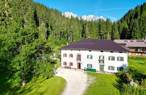 San Nicolo di Comelico Villa | Casa Vettori