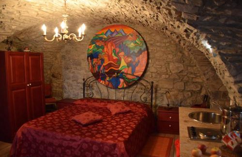 Drenchia Apartment | Casa Via delle Trincee