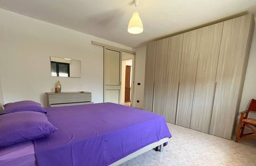 Torre Squillace House | Casa vicino spiaggia sabbia e costa rocciosa m519