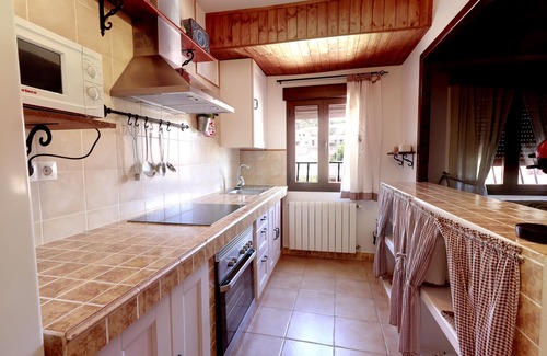 Ruidera Cottage | Casa Victoria, rural house with SPA for 6-10 people