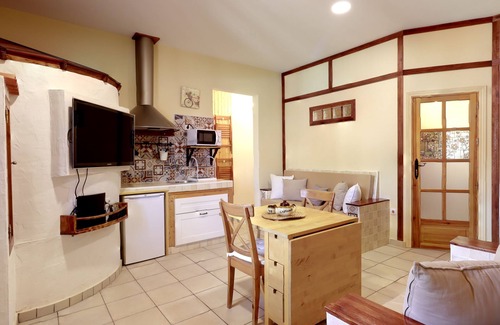 Ruidera Cottage | Casa Victoria, rural house with SPA for 6-10 people