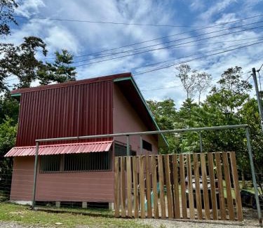Cahuita House | Casa Violeta
