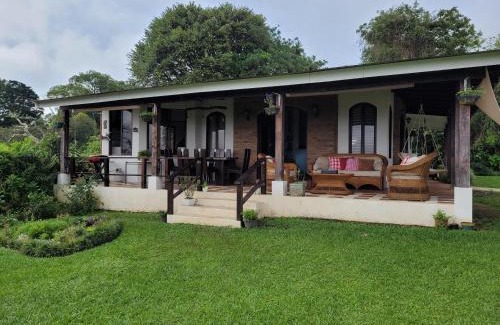 Birri House | Casa Vista del Valle