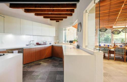 La Pena House | Casa Waleska With a view of Valle Lake