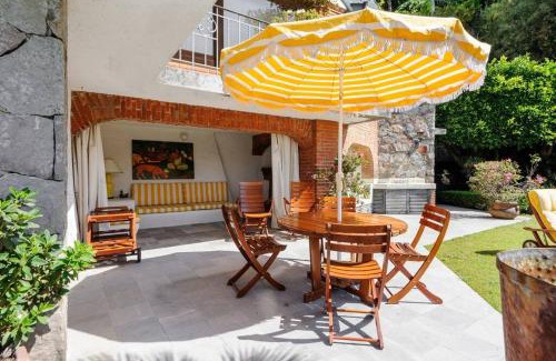 La Pena House | Casa Waleska With a view of Valle Lake