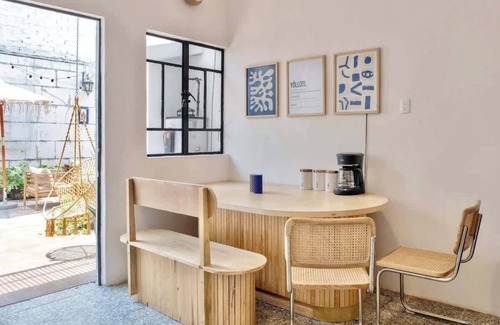 La Condesa House | Casa Xalli en Condesa con patio y roof privado