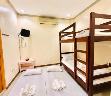 Vigan Bed & Breakfast | Casa Ysabel Transient Inn