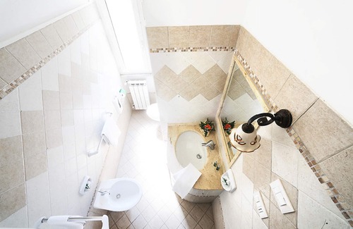 Terracina Hotel | Casa Yvorio